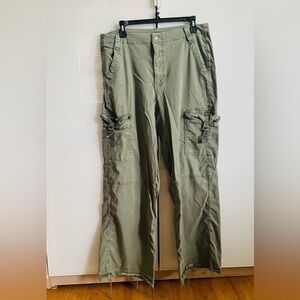 American Eagle Outfitters Olive Flare Cargo Pants 12